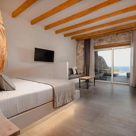 Aliv Stone & Otel 4*