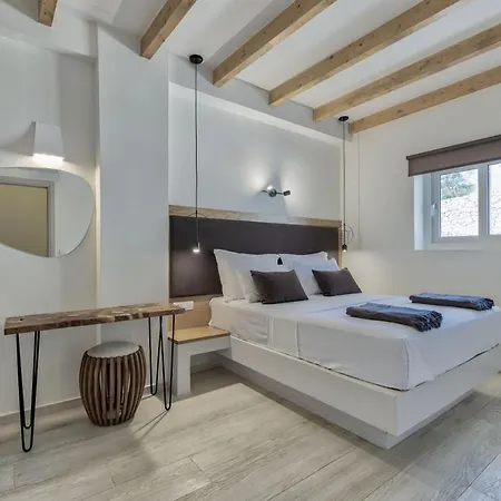 Aliv Stone & 4* Agios Nikolaos (Zakynthos)