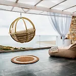 Ξενοδοχείο Aliv Stone & 4*