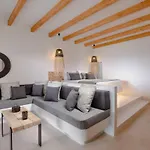 Aliv Stone & Ξενοδοχείο