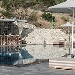 Aliv Stone & Ξενοδοχείο 4*