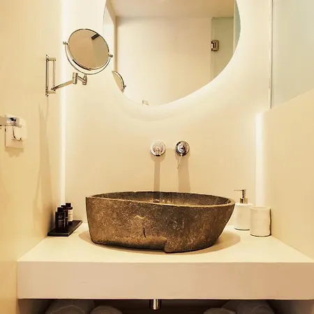 Aliv Stone &