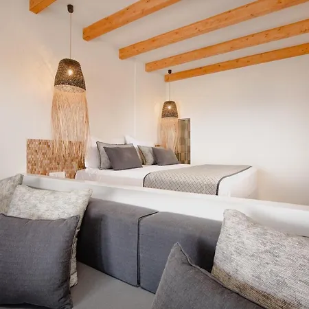 Aliv Stone & Hotel 4*