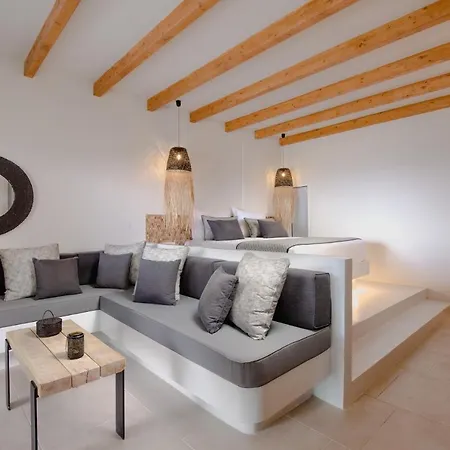 Aliv Stone & מלון